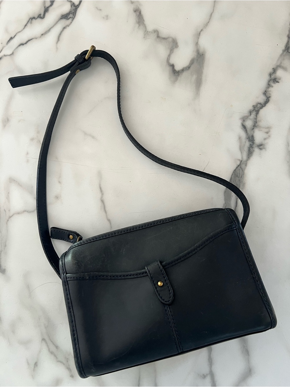 Vintage 90s Liz Claiborne Navy Leather Bag with Front Tab